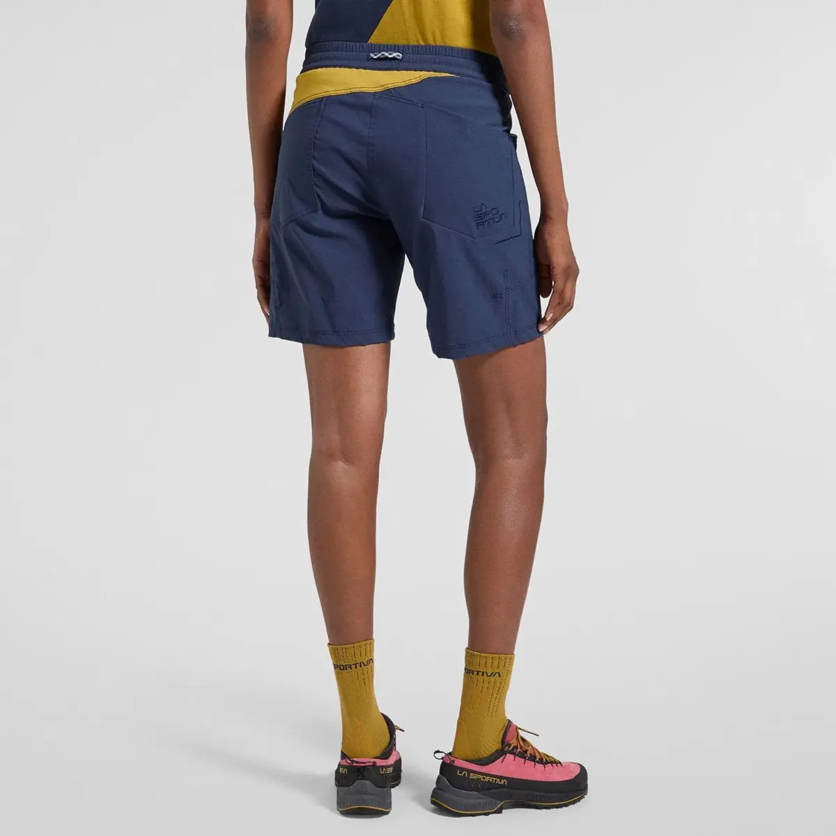 Pantalones cortos Mantra W