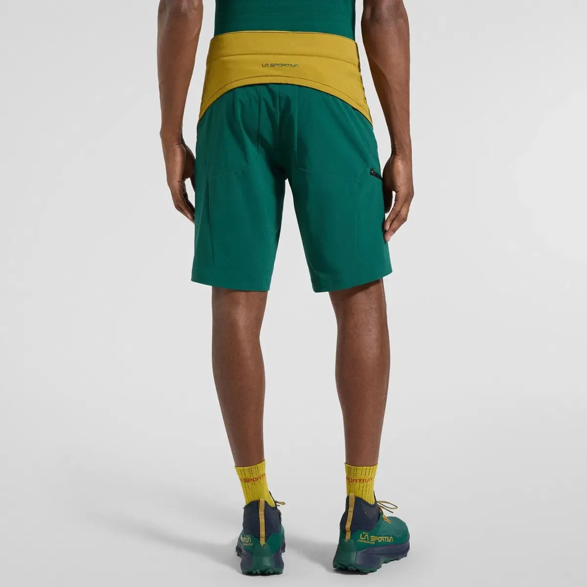 Pantalones cortos Monument M